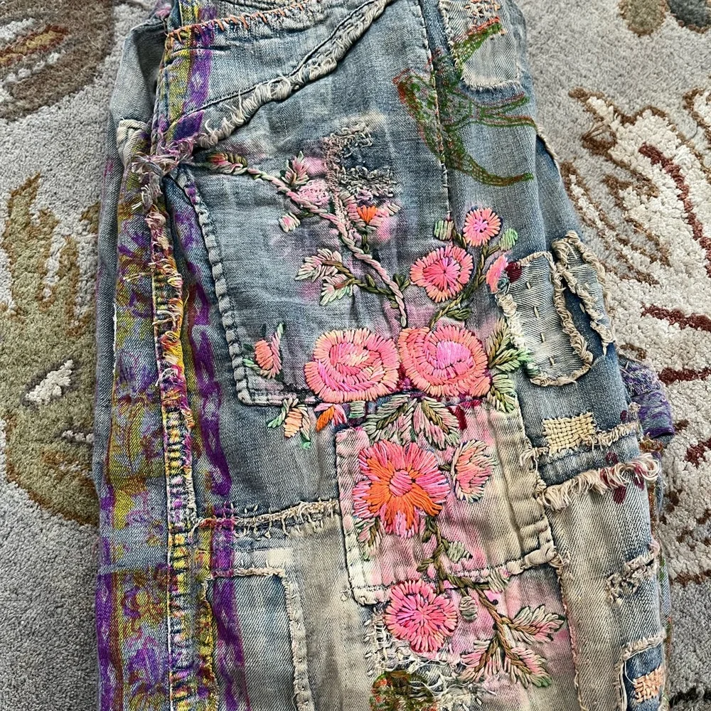 Magnolia Pearl Ladybug Musette denims NWOT - Picture 4 of 6